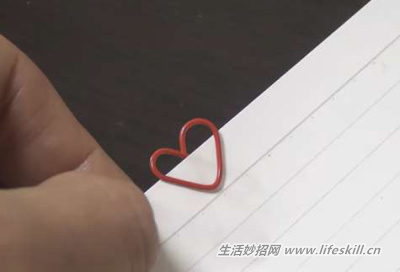 回形针的16种小妙用,真是太方便啦!